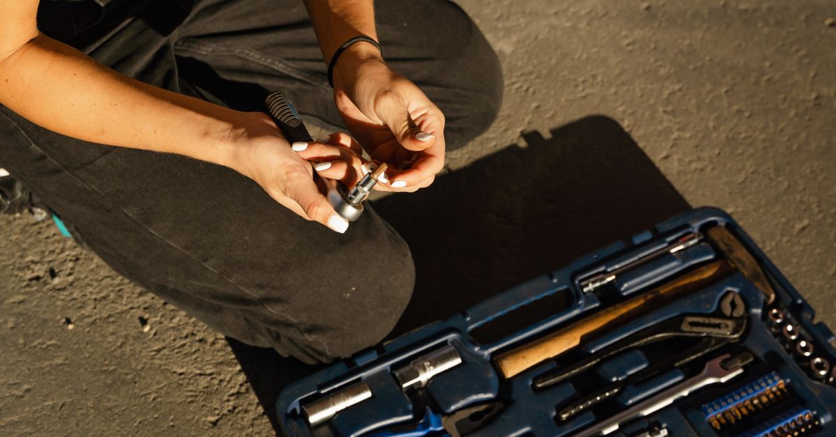 key maker professional — Broadway Locksmith and Automotive Corp